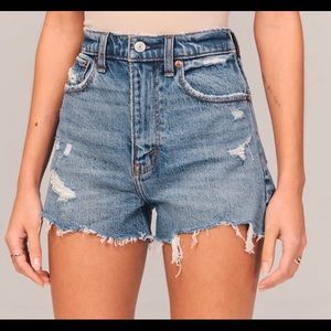 Abercrombie & Fitch High Rise Mom Shorts